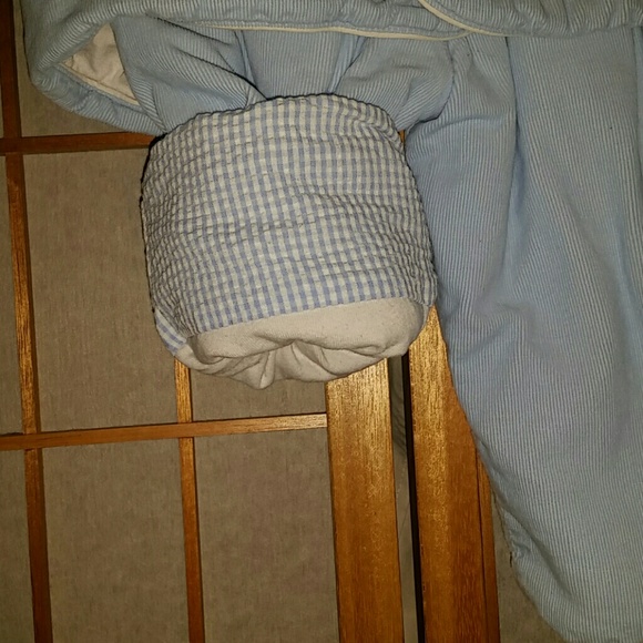 Suit - Picture 2 of 4